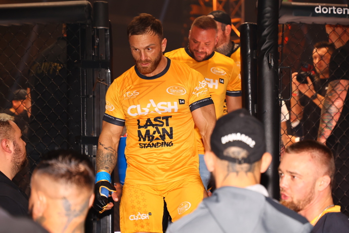 Antonín Hodan nastupuje do klece.