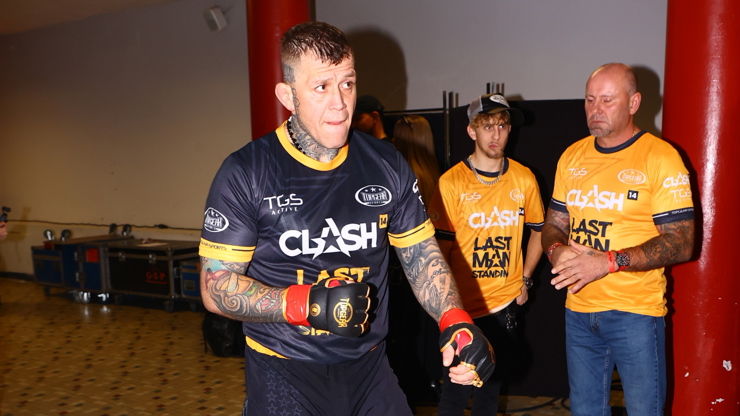 Vašek Mikulášek před zápasem.