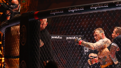 FOTO: Vašek Mikulášek ztratil nervy.