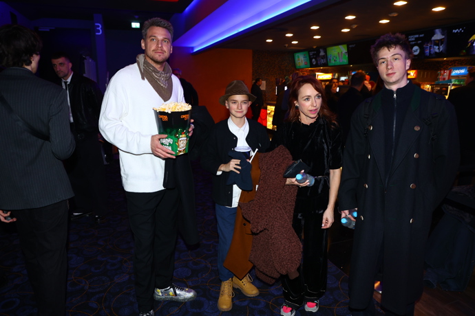  Dorazila rodinka Vojty Dyka a Tatiany Dykové. 