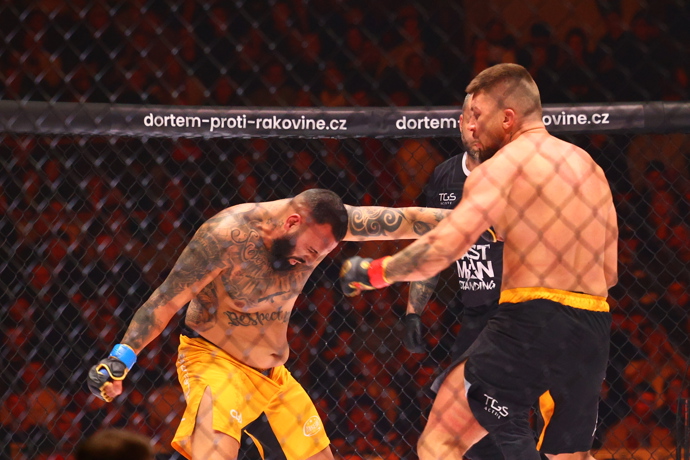 Marek Valášek v zápase s Králem Pablem.