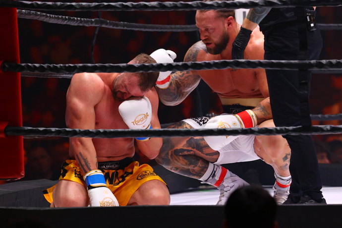 Karlos Benda si po ráně od Enžla myslel, že umře.