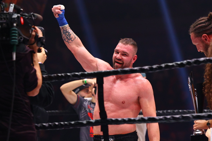 Karlos Benda se těšil z vítězství. 