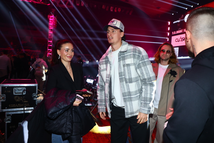 Anna Šulc s přítelem Vláďou Houškou na Clashi.