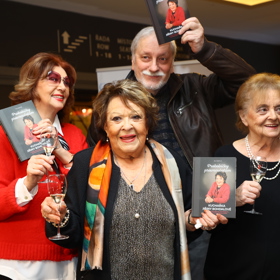 Kmotry kuchařky se stal Zdeněk Zelenka a Saskia Burešová.