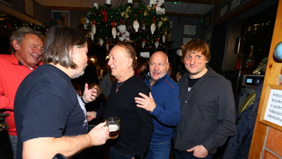 FOTO: Slepičky byli opět přeplněné.