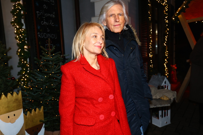 Veronika Žilková dorazila s partnerem.