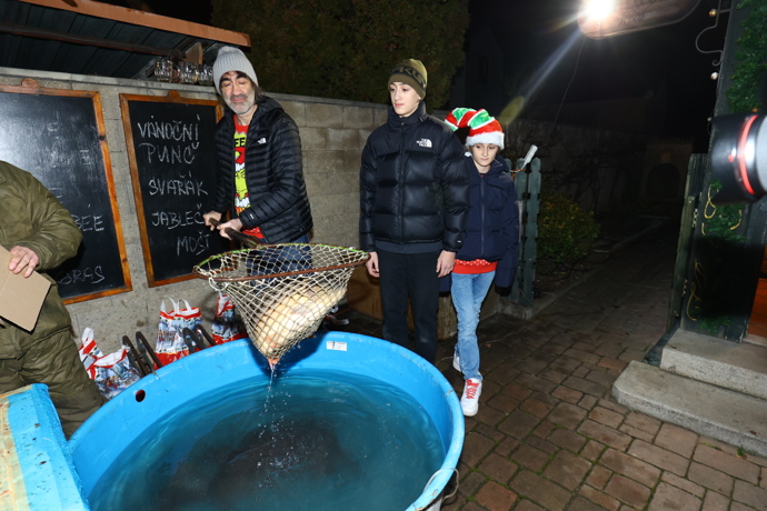 Synové Jakuba Koháka svého tatínka pečlivě pozorovali. 