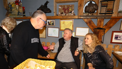 FOTO: Linda Finková seděla opodál.