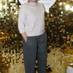 Jana Švandová zkombinovalou šedou s elegantní krémovou.