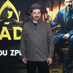 Jeho módní styl v soukromí souzní s jeho životním stylem na farmě.