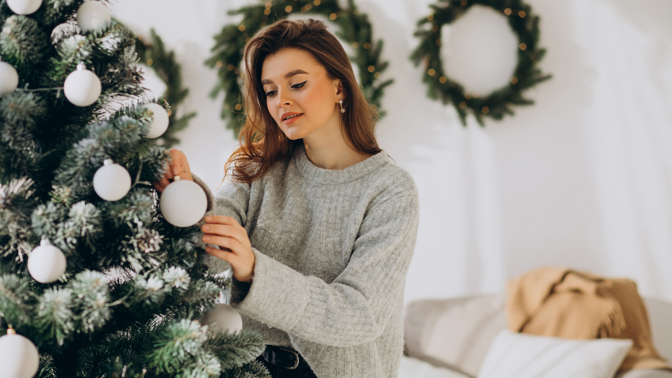 Příběhy o životě: Zdobení vánočního stromečku s babičkou mi změnilo život. V jedné ozdobě jsem našla velké překvapení