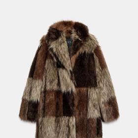 Kabát z umělé kožešiny, Zara, 4299 Kč