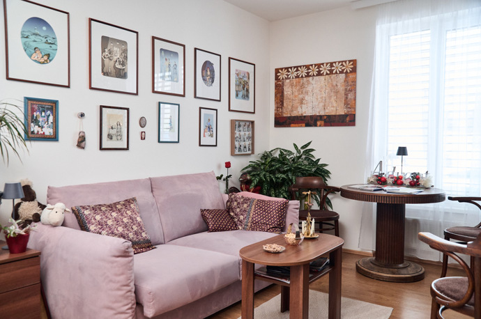 Celkový pohled na útulný obývák Hanky Křížkové