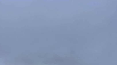 FOTO: Auta zasypal sníh.