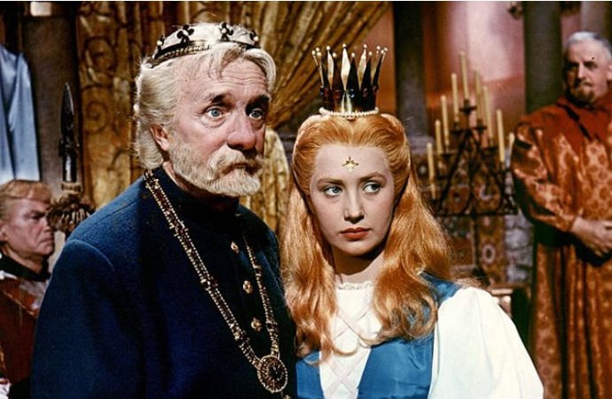 František Smolík a Marie Kyselková v pohádce Princezna se zlatou hvězdou. Marie Kyselková na natáčení nevzpomínala zrovna ráda.