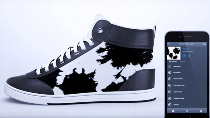 Jedny tenisky na sport i do společnosti? Proč ne. Stačí si jen stáhnout jiný motiv.