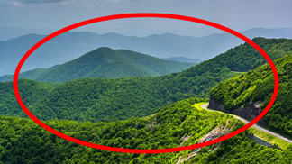 Krása národních parků může být smrtící. Stačí jen dechberoucí výhled...