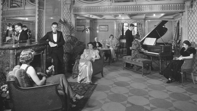 Staré výletní lodě měly velmi dekadentní atmosféru.