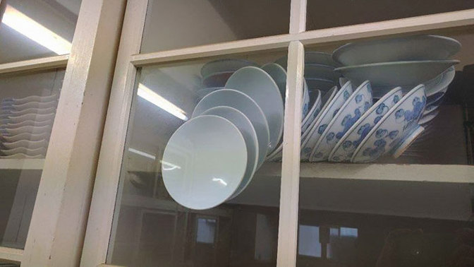 Kredenc, která nikdy nemůže být otevřena. Nebo ano?