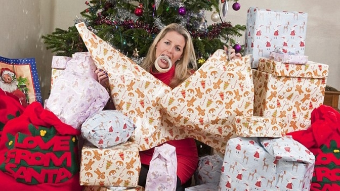 Nenechte si vánoční svátky otrávit nekonečným balením dárků.