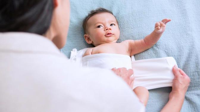 Kdy dětem začínají růst kyčle a co je kyčelní dysplázie? Zeptali jsme se odborníka na dětské kyčle MUDr. Roberta Jůzka