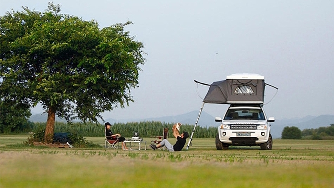 iKamper disponuje vestavěnou matrací. Kdo říkal, že je kempování nepohodlné?