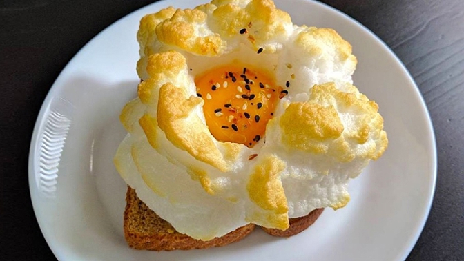 Mraky na talíři náladu nekazí, že?