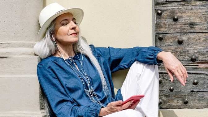 Znáte „zázračnou“ pomůcku, s níž zmenšíte objem věcí v kufru na víc jak polovinu?