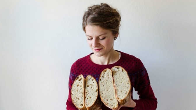 Julianu Fischerovou sleduje na Instagramu 13,5 tisíce lidí.