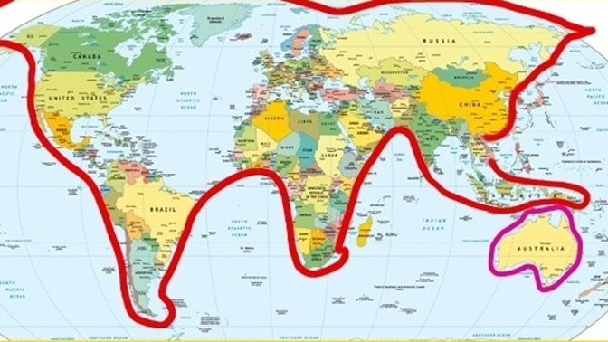 Svět je kočka, co si hraje s klubíčkem!