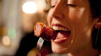 Peníze nebo rozvod. I to jsou důvody, které přivedly vegany či vegetariány zpět k masu.