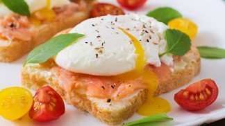 Vejce Benedikt snadno a rychle: Pomocí mikrovlnky ho připravíte za pouhých 15 minut