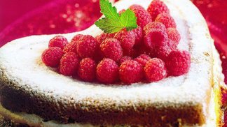 Dort s malinami potěší.