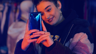 Běžný den generace Z: Proč se bez smartphonu neobejde?