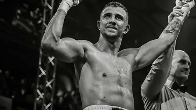 Potřeboval jsem přijít na jiné myšlenky a box je ideální, při něm člověk nemyslí na nic jiného. Protože kdyby začal, okamžitě dostane ránu.