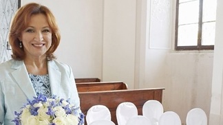 Zlata Adamovská dnes slaví 60! Neuvěřitelných 13 let už je hvězdou Ordinace