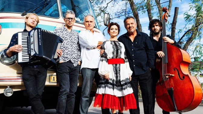 NEREZ & LUCIA vyjíždí na turné. Již v pátek se představí v Plzni