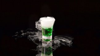 Panák absinthu vám zvedne náladu