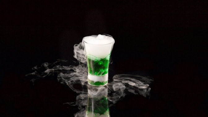 Panák absinthu vám zvedne náladu