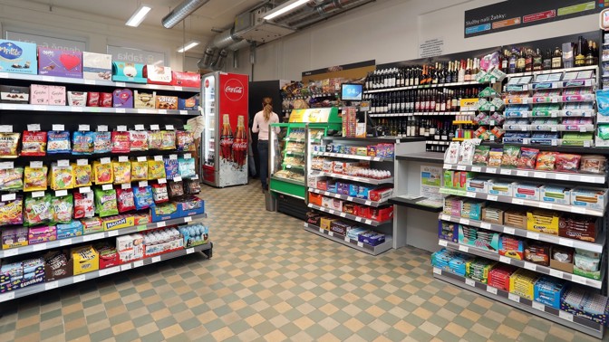 Žabku můžete nyní potkat už i na nádraží!