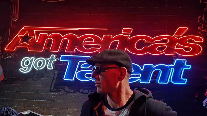 Talent, kterého bude znát celý svět - Alex Dowis.