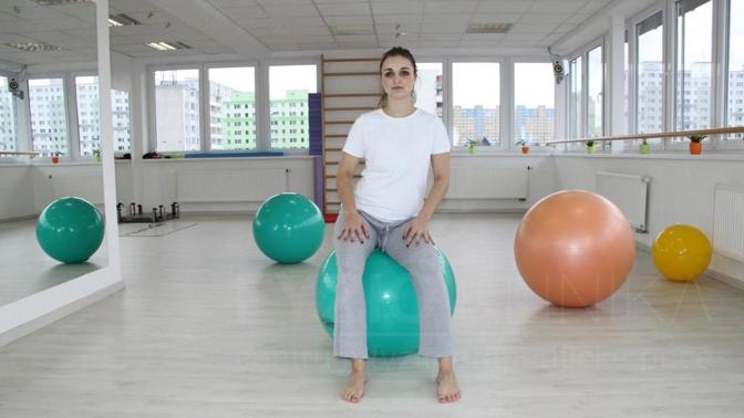 Cvik na pohyblivost pánevniho dna.