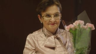 Nový seriál Pouť: Rozjetý devadesátky od scenáristy MOSTU! Petra Kolečka: V hlavních rolích Prachař a Holubová