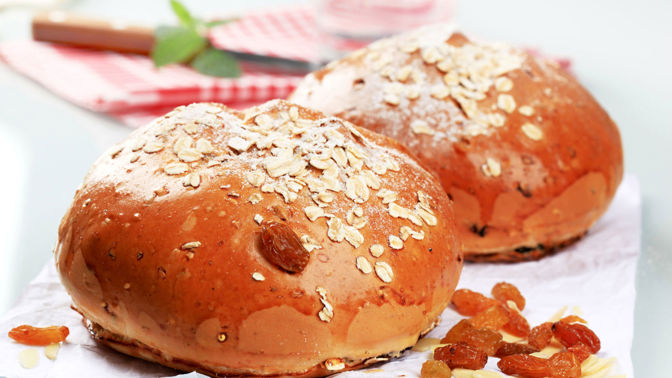 Nechcete, aby vám mazanec ztvrdl, raději připravte dva menší.