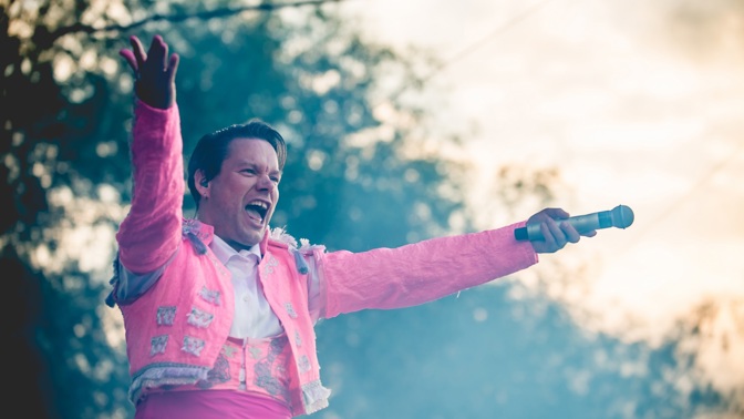 V průběhu studia na střední pedagogické škole se Matěj Ruppert zúčastnil hudebně-soutěžního pořadu „Caruso Show“ a zvítězil.