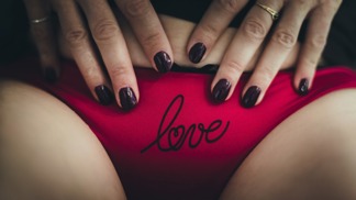 Držíte sexuální půst během menstruace? Ale proč?!
