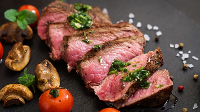 10 triků, jak připravit ten nejlepší steak