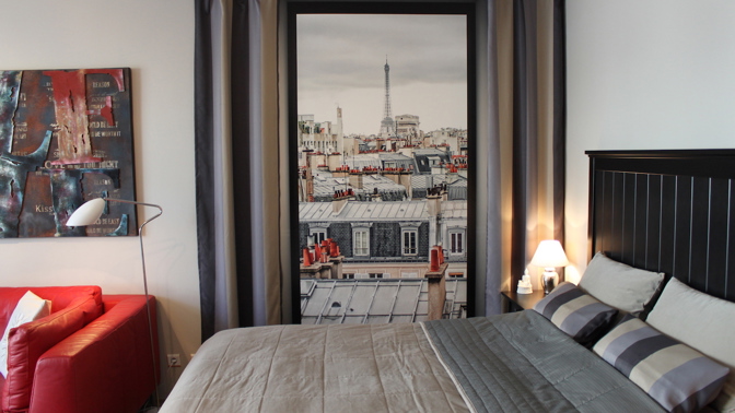 Garsonka po instalaci fotookna.