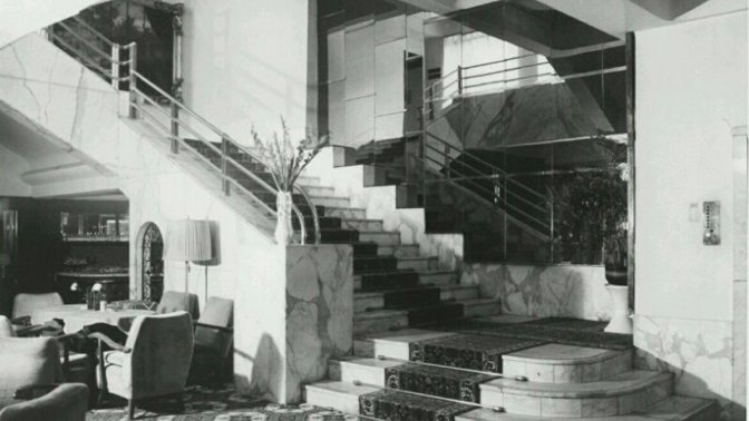 Krásná hala Alcronu